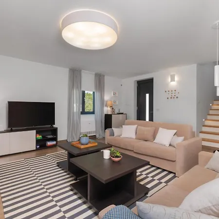 Alba Villa Diminići
